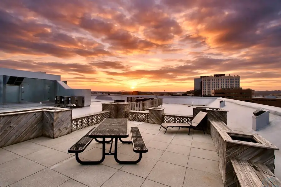 302 Jones St #610, Sioux City, IA 51101 - #2