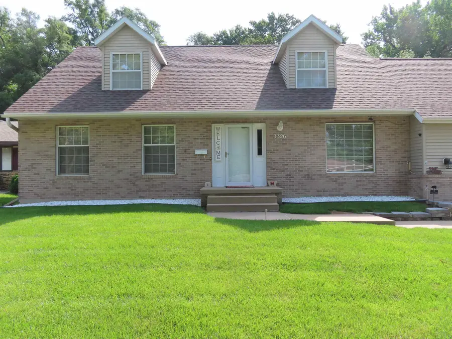 3326 Pierce Street, Sioux City, IA 51104 - #2