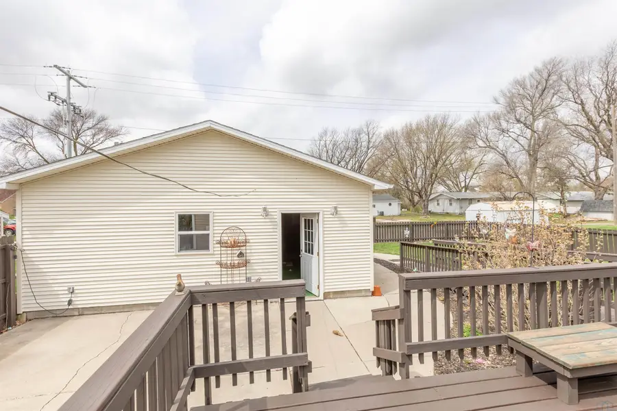 616 14th Street, Onawa, IA 51040 - #3