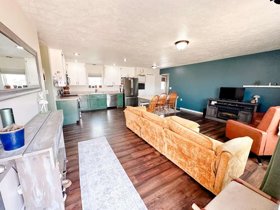 927 harvest bend, North Sioux City, SD 57049 - #2