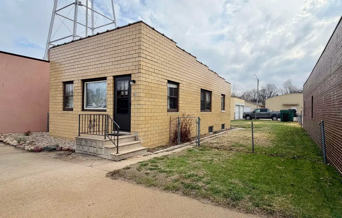 224 E MAIN ST, Aurelia, IA 51005 - #1