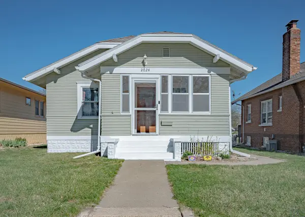 2024 S Lemon St, Sioux City, IA 51106