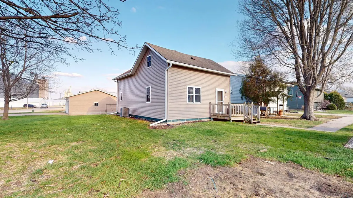 101 Benson St, Alta, IA 51002 - #1
