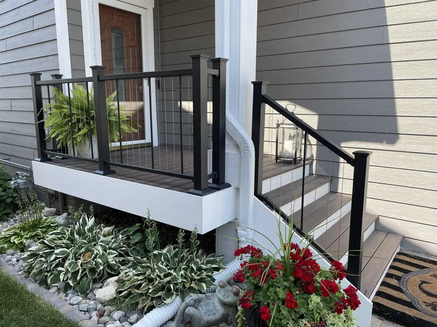 349 B Lakeshore Dr., McCook Lake, SD 57049 - #2