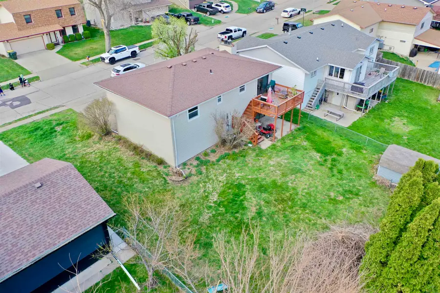 2512 W 20th St, Sioux City, IA 51103 - #3