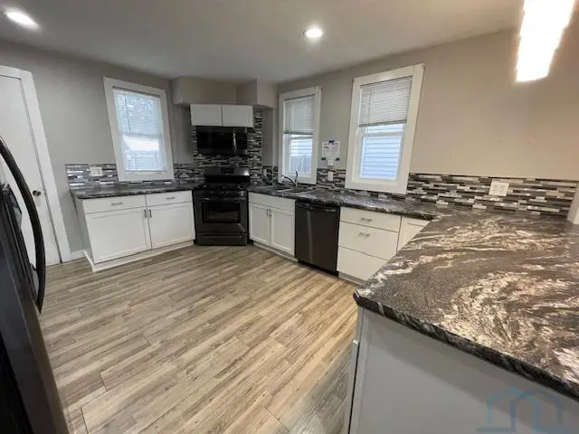 2316 Riverside Blvd, Sioux City, IA 51109 - #2