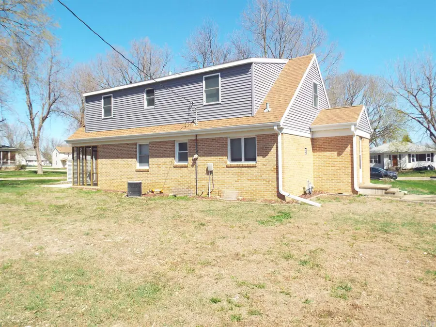 703 5th Avenue, Sibley, IA 51249 - #2