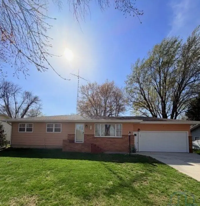 511 Jackson, Lake View, IA 51450 - #1