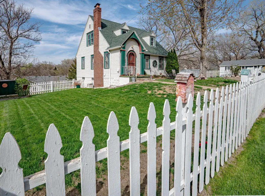 433 33rd St., Sioux City, IA 51104 - #2