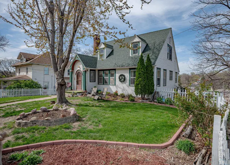 433 33rd St., Sioux City, IA 51104 - #3