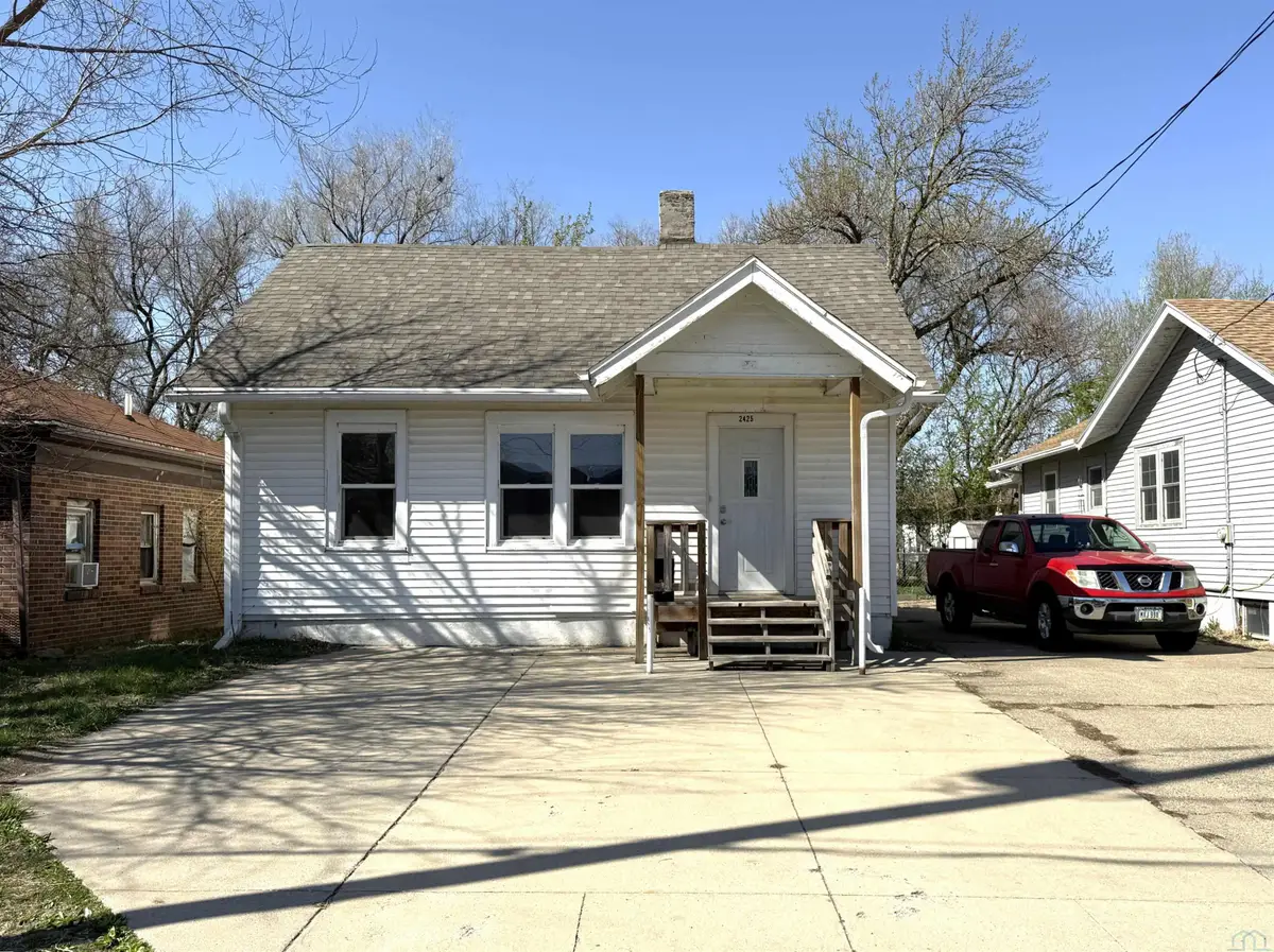2425 Williams Ave., Sioux City, IA 51106 - #1
