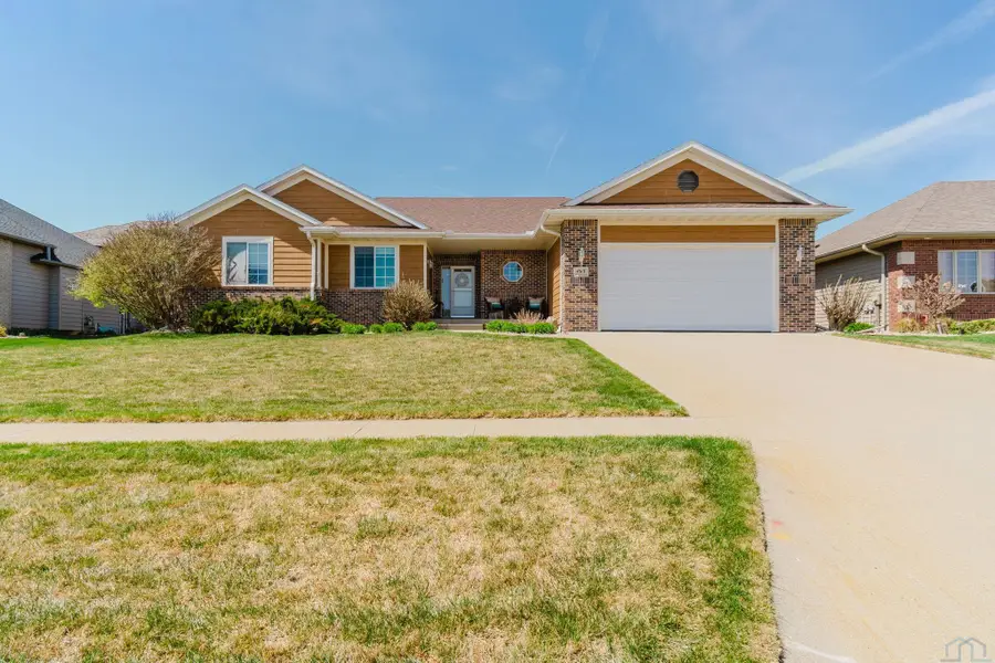 4513 Deer Shadow Trl, Sioux City, IA 51106 - #2