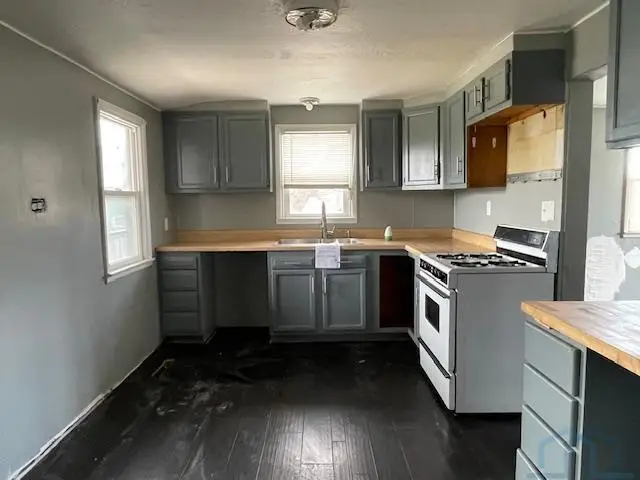 96 South Street, Akron, IA 51001 - #2