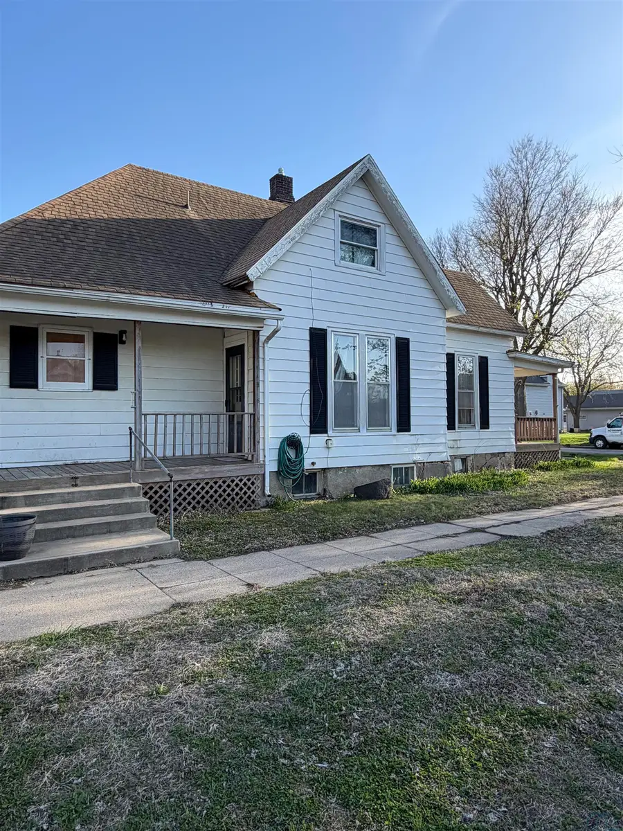 444 Sherman Ave, Cherokee, IA 51012 - #2