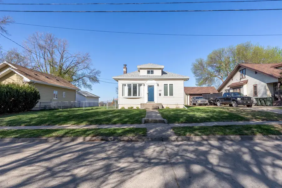 2315 S Helen St, Sioux City, IA 51106 - #2