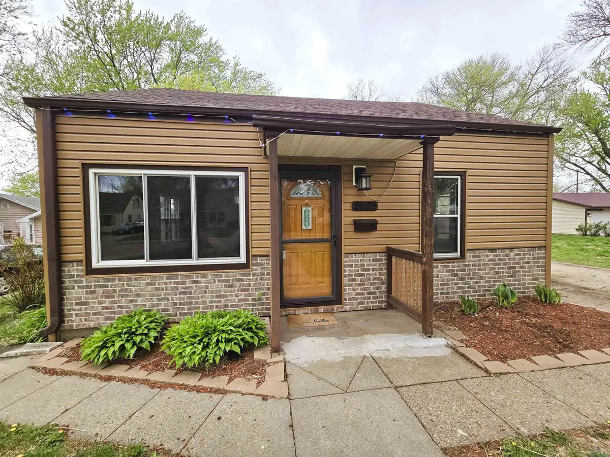 2639 S Paxton, Sioux City, IA 51106 - #1