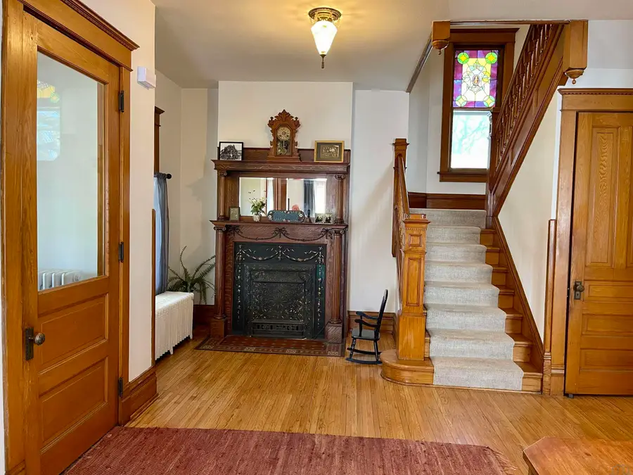 215 Lake Avenue, Storm Lake, IA 50588 - #3