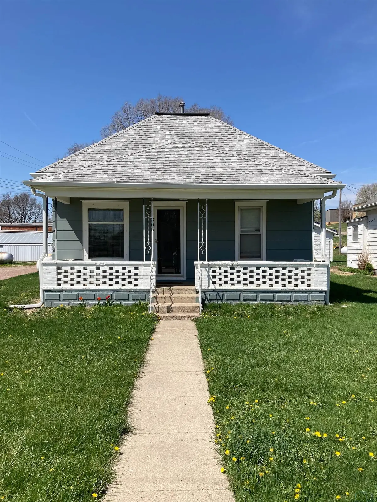 305 Louis St, Newcastle, NE 68757 - #1