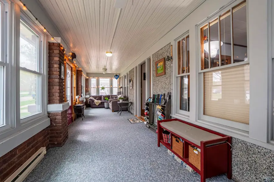 135 6th Ave NE, America, IA 51031 - #3