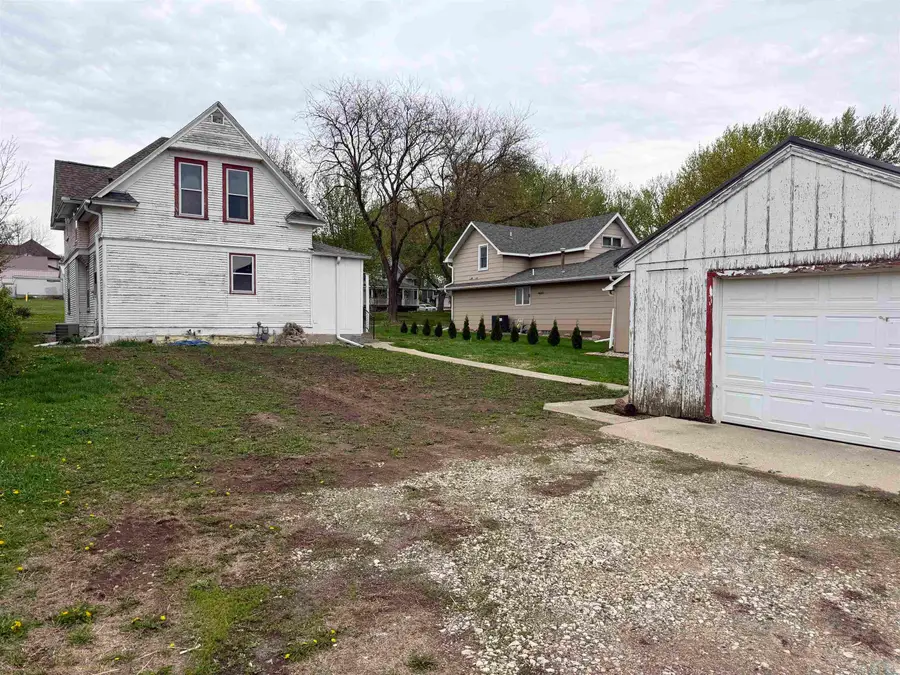 512 Fulton St, Remsen, IA 51050 - #3