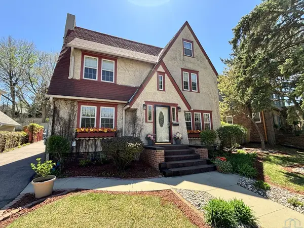 14 Blackstone Ave, Sioux City, IA 51104