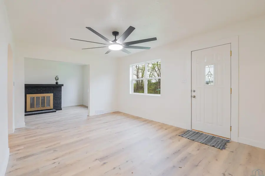 3900 14th st., Sioux City, IA 51105 - #2