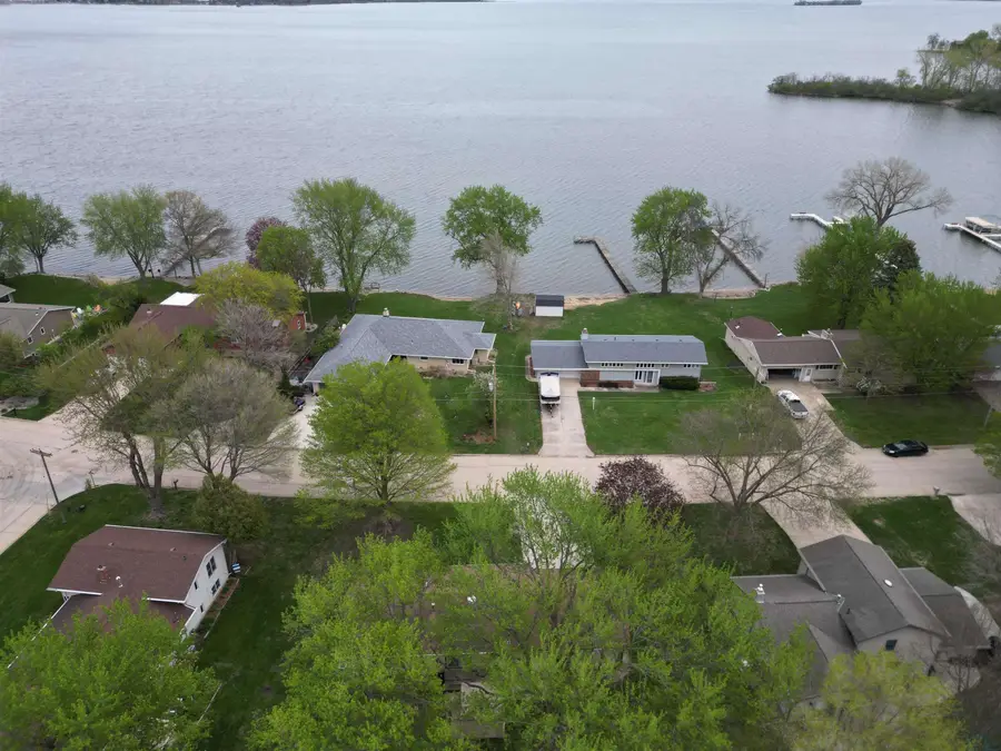 1004 EMERALD DR, Storm Lake, IA 50588 - #3