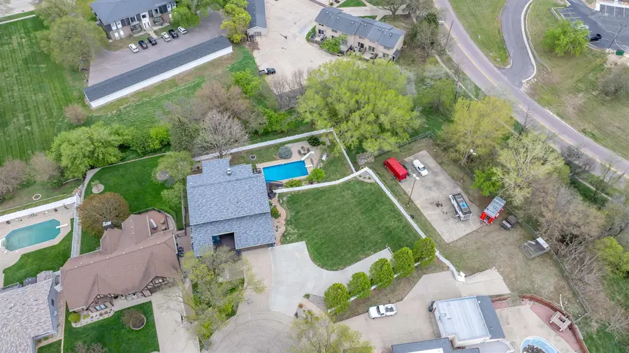 1621 Hiawatha Trail, Sioux City, IA 51104 - #3