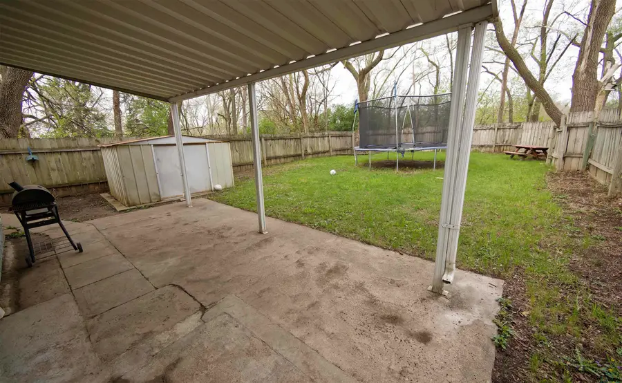 2739 Morgan St., Sioux City, IA 51104 - #3