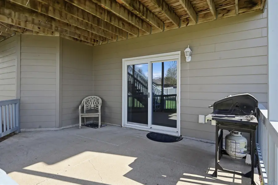 134 West Creek Dr, Lawton, IA 51030 - #3