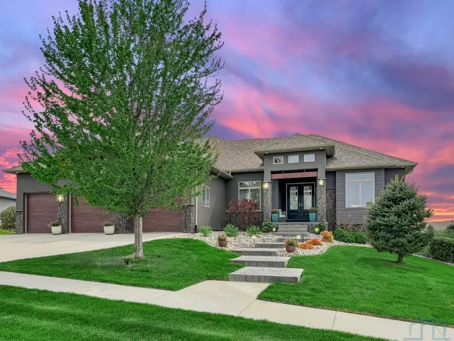 6570 Palm Valley Rd, Sioux City, IA 51106 - #3