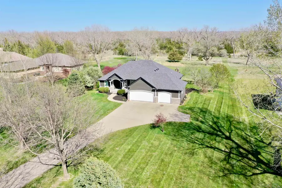 918 Wynstone Dr, Jefferson, SD 57038 - #2