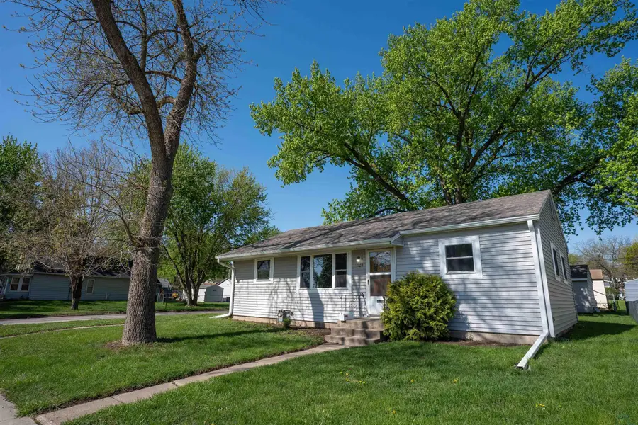 4103 Jefferson St, Sioux City, IA 51108 - #3