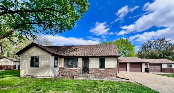 1313 4th Street, Onawa, IA 51040