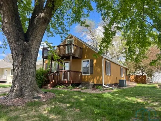 1005 W Main St., Vermillion, SD 57069 - #3