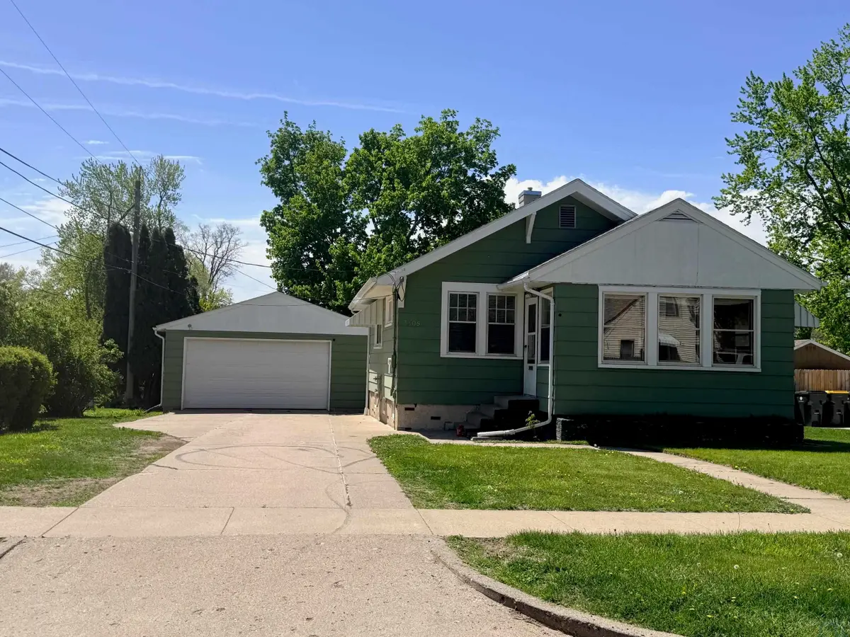 3308 MYERS AVE, Sioux City, IA 51106 - #1