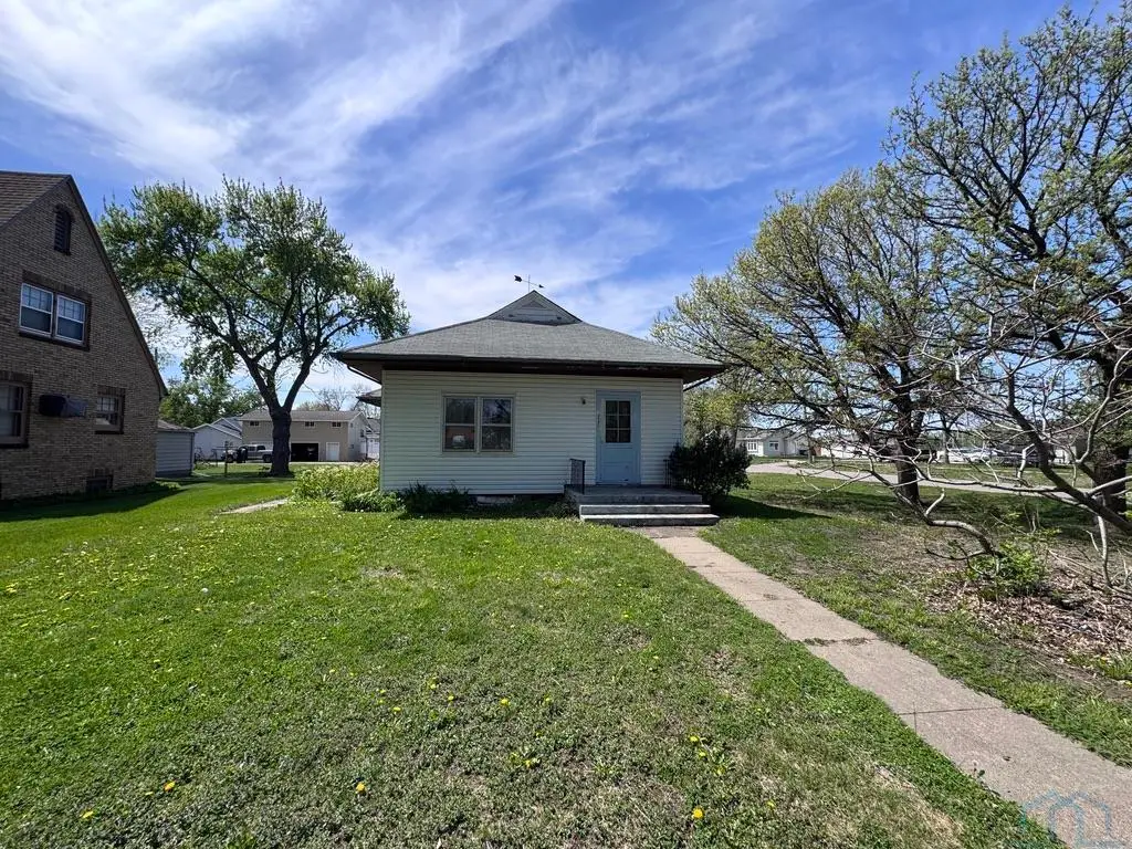 925 ELM ST, Correctionville, IA 51016 - #1