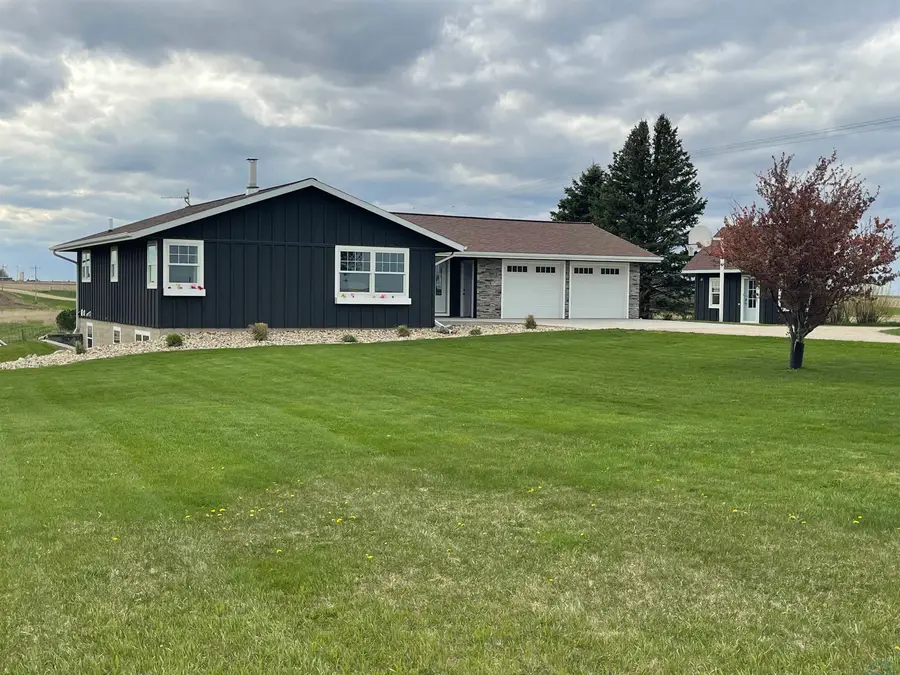 3009 Roosevelt, Sanborn, IA 51248 - #2