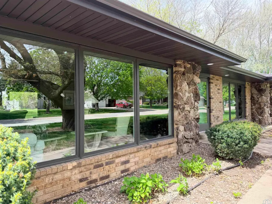 23 St Andrews Dr, Storm Lake, IA 50588 - #2