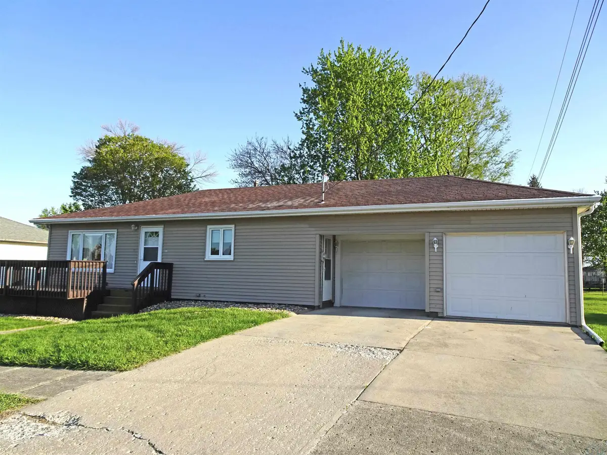 511 Oak Street, Sheldon, IA 51201 - #1