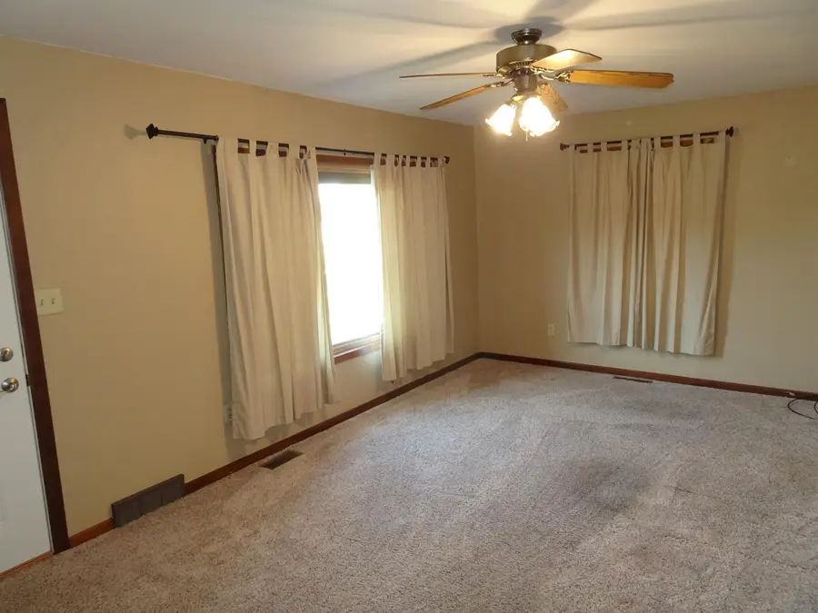 511 Oak Street, Sheldon, IA 51201 - #3