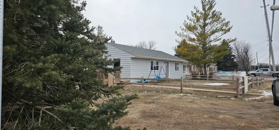 117 NORTHSHORE DR, North Sioux City, SD 57049 - #2