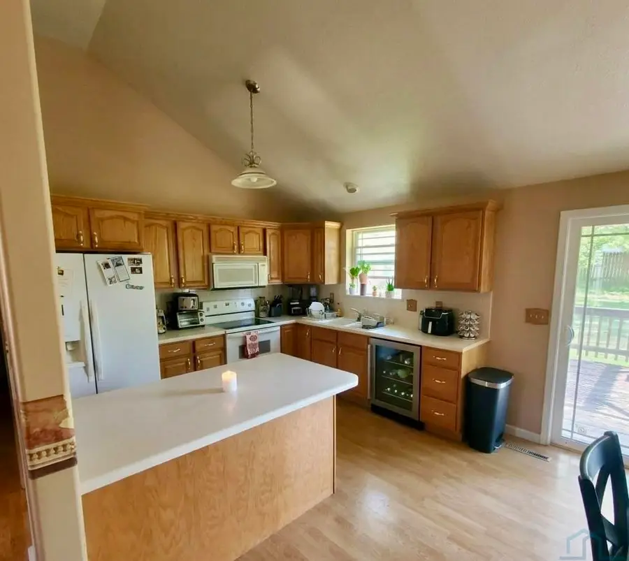 4017 Fieldcrest Drive, Sioux City, IA 51103 - #2