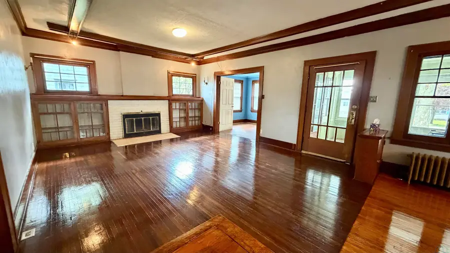 819 W 5TH ST, Storm Lake, IA 50588 - #2