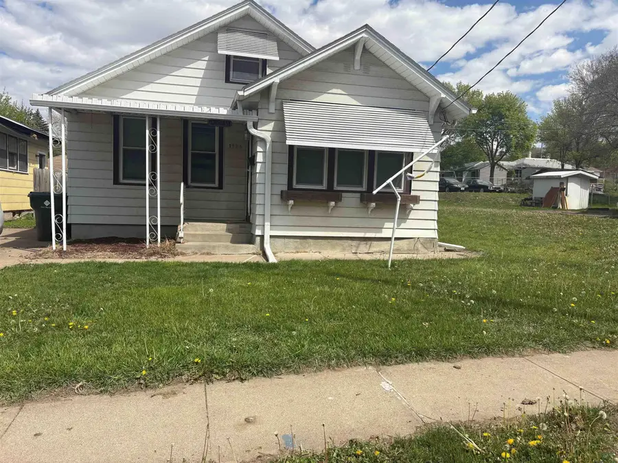 1526 Rock St, Sioux City, IA 51105 - #2