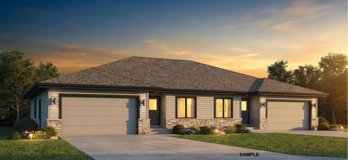 4574 Badger Ct, Sioux City, IA 51106 - #1