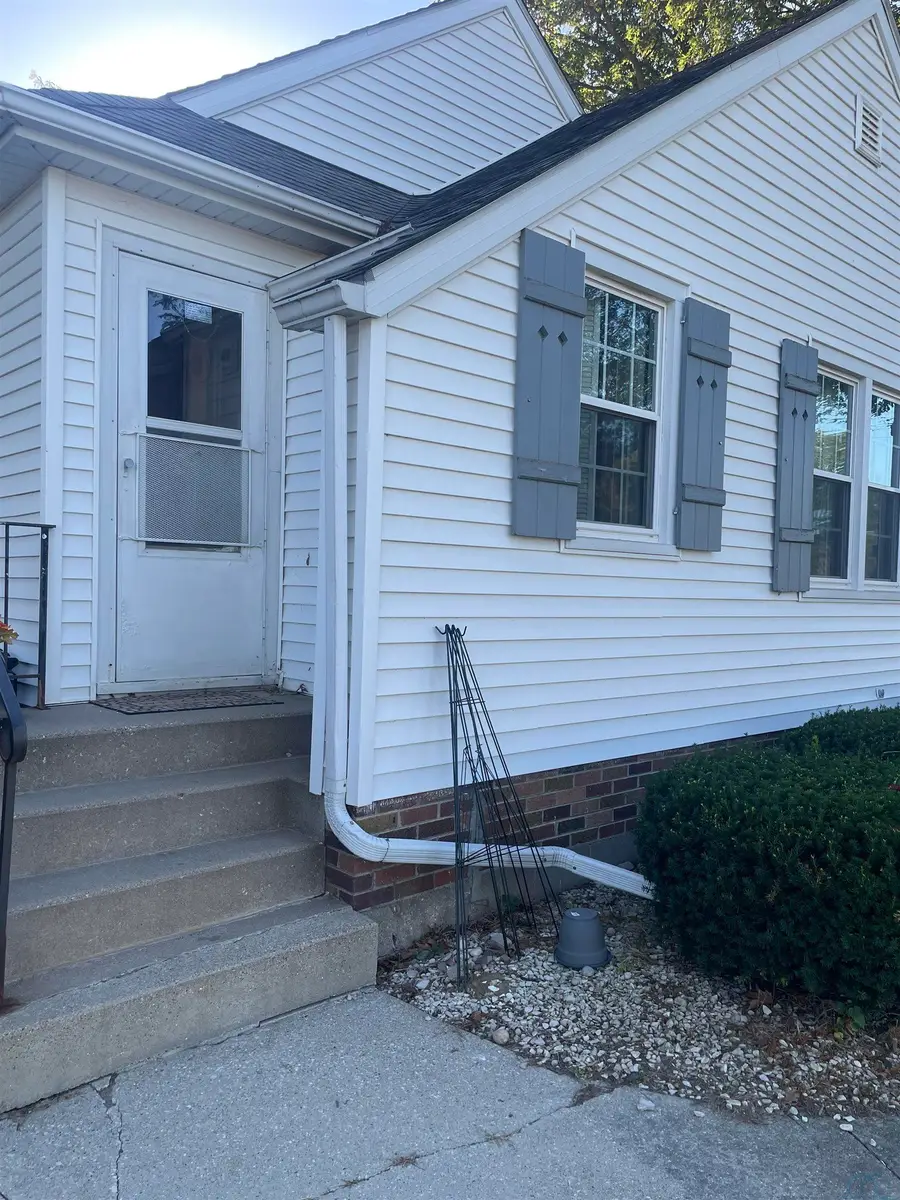 121 S Elm St, Marcus, IA 51035 - #2