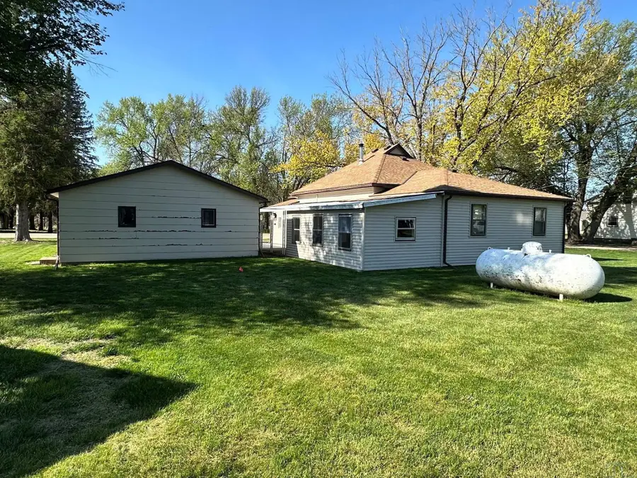 209 Broadway St, Newcastle, NE 68757 - #3