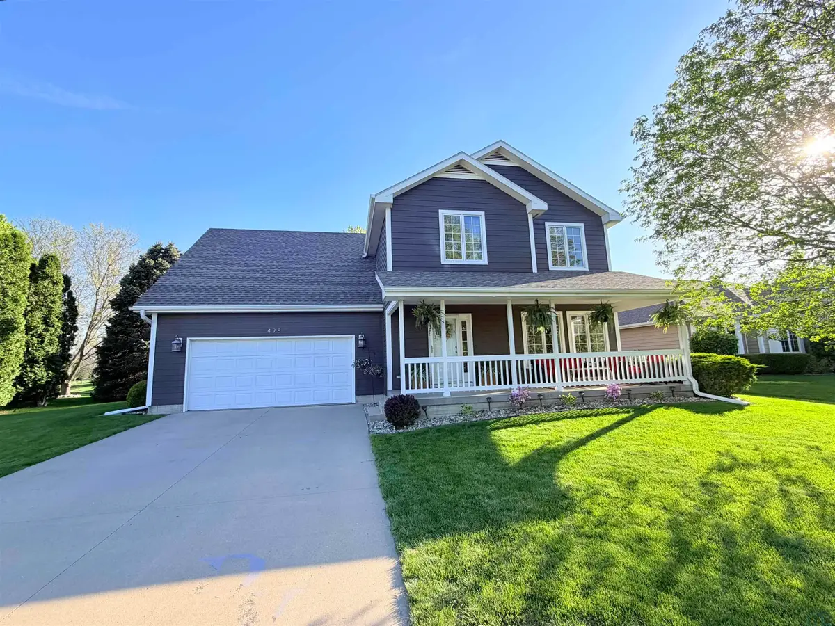 498 Prairie Blvd., Dakota Dunes, SD 57049 - #1