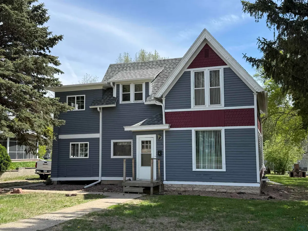 1116 10th, Hawarden, IA 51023 - #1
